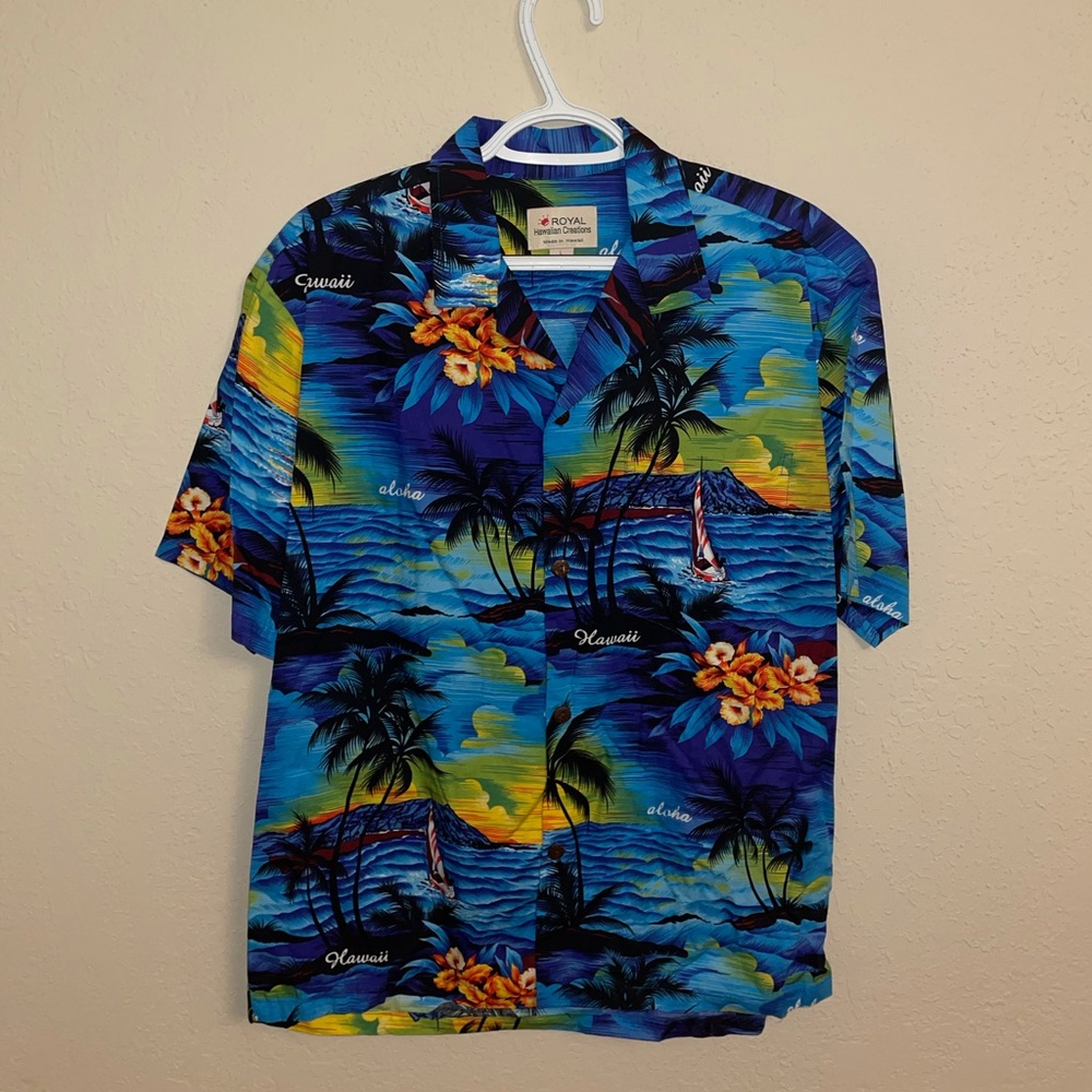 Royal Hawaiian Short Sleeve Button Up